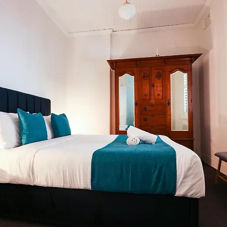 Discover The Rocks - Historical Terrace House Sydney Exterior photo