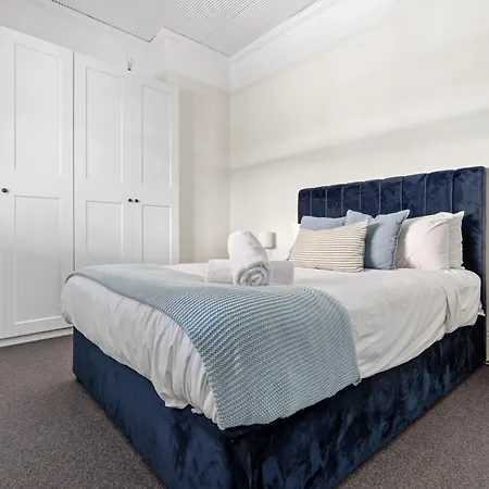 Discover The Rocks - Historical Terrace House Sydney Exterior photo